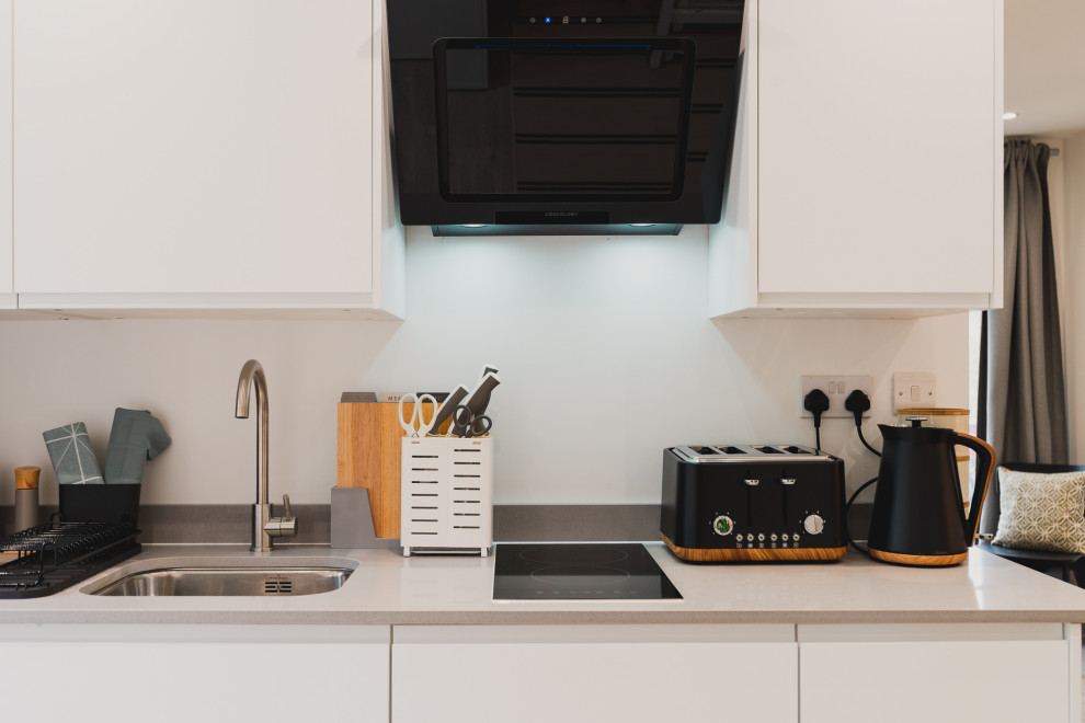 Staged to let- AirBnb- milton keynes