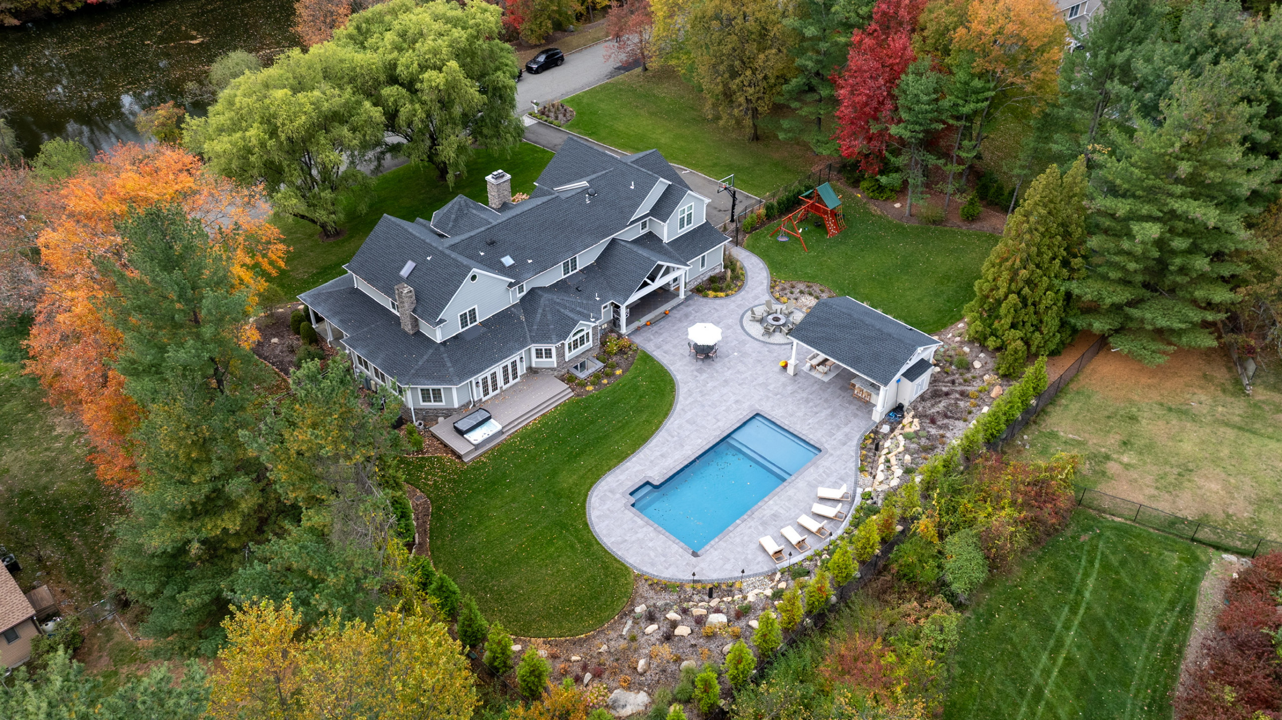 Porcelain Paradise with a Party Pavilian