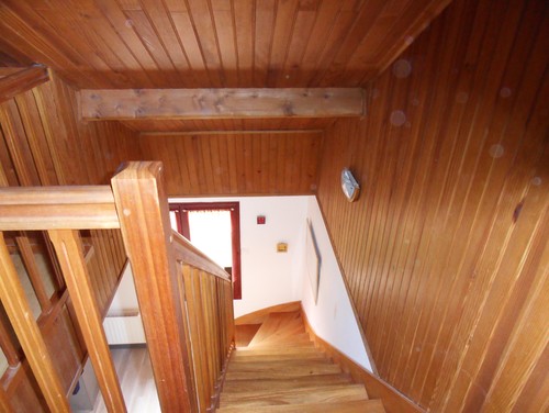 Du lambris, trop de lambris ! Repeint Escalier désign
