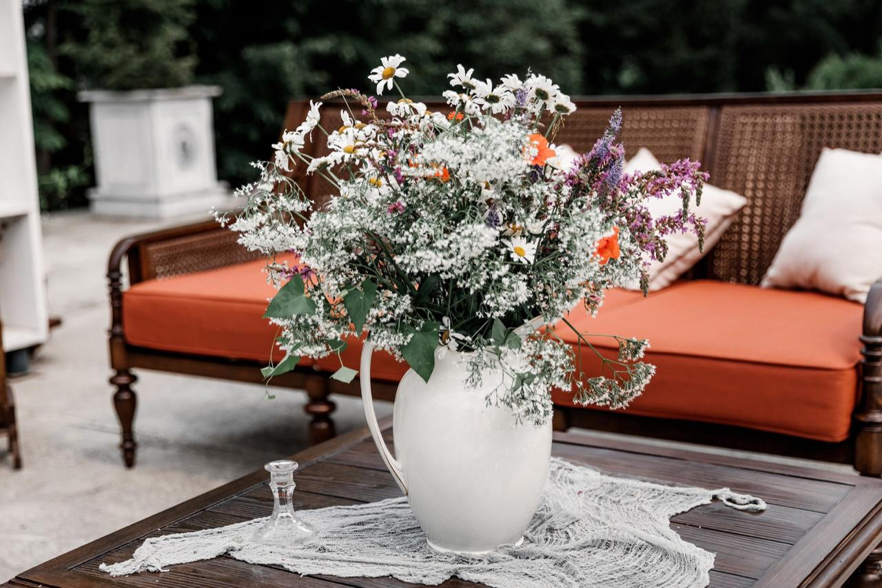 Белая усадьба 1.0