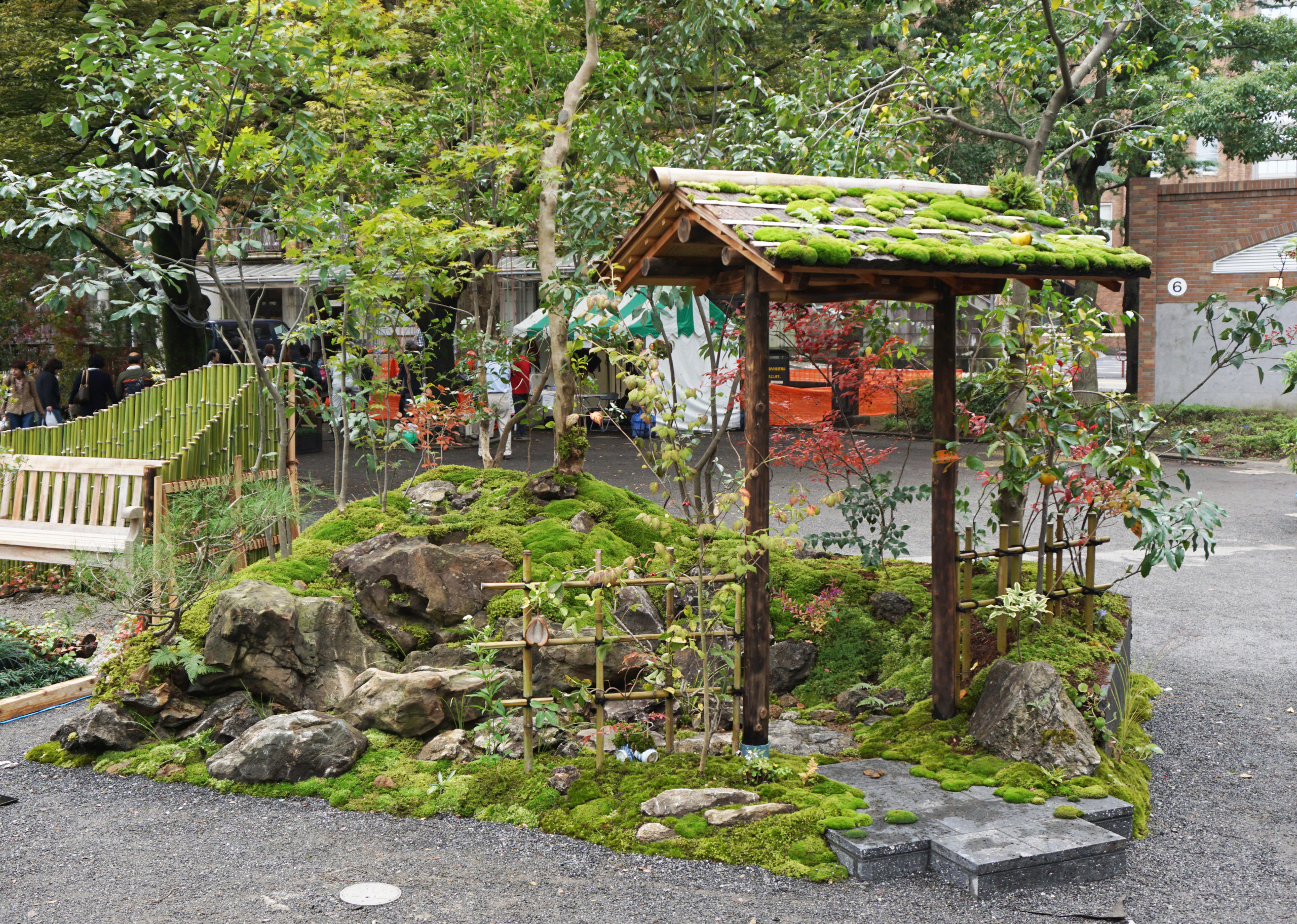 優秀賞 技術賞 市中の山居 わさび 越後苔匠 大貫石材 小島植物苑 ゴリの植木屋さん 丸葉造園 室橋造園 デザイナー平井佑児 Tokyo By 日比谷公園ガーデニングショー Houzz