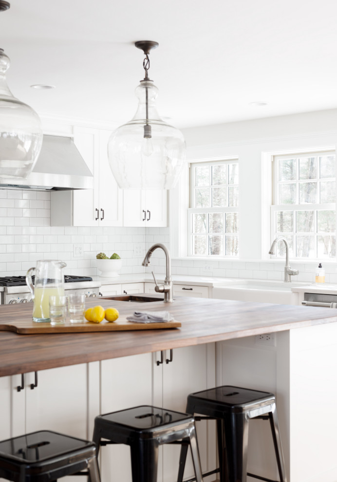 Inspiration for a transitional kitchen remodel in Boston