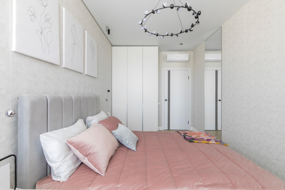 Однокомнатная квартира для молодой девушки. Ижевск, ЖК "Облака", 44 кв.м.