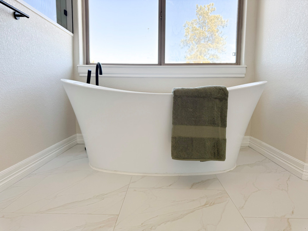 Modern Farmhouse Primary Bath and Guest Bath