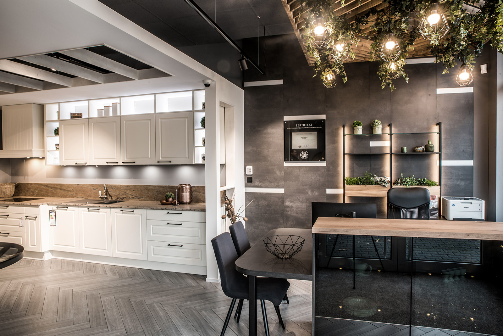 Шоурум салона кухонь в городе Бонн