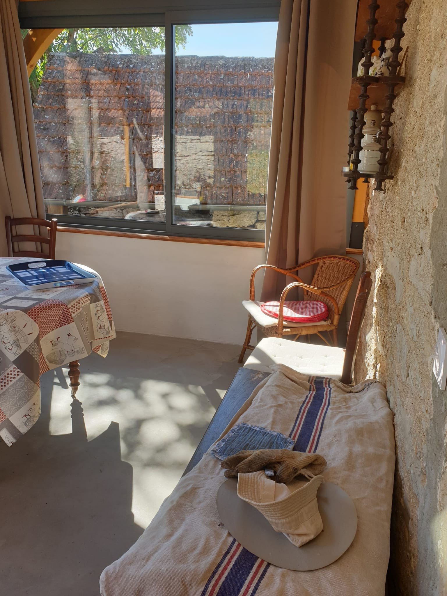 Conception // Création d’un bolet vitré sur une maison paysanne