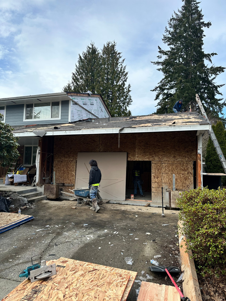 BEFORE - Bellevue - Second Floor Addition and Full House Remodel