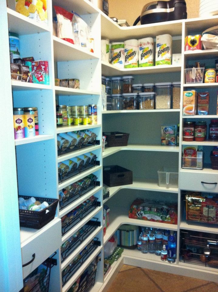 Example of a transitional kitchen pantry design in Austin