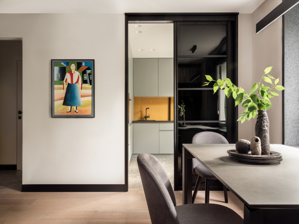 ТЕРПКИЙ МЕД