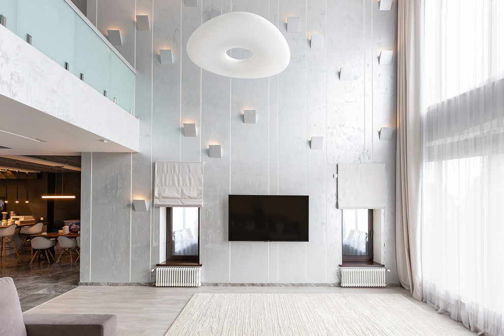 Дом с серебристыми стенами / House with silver walls