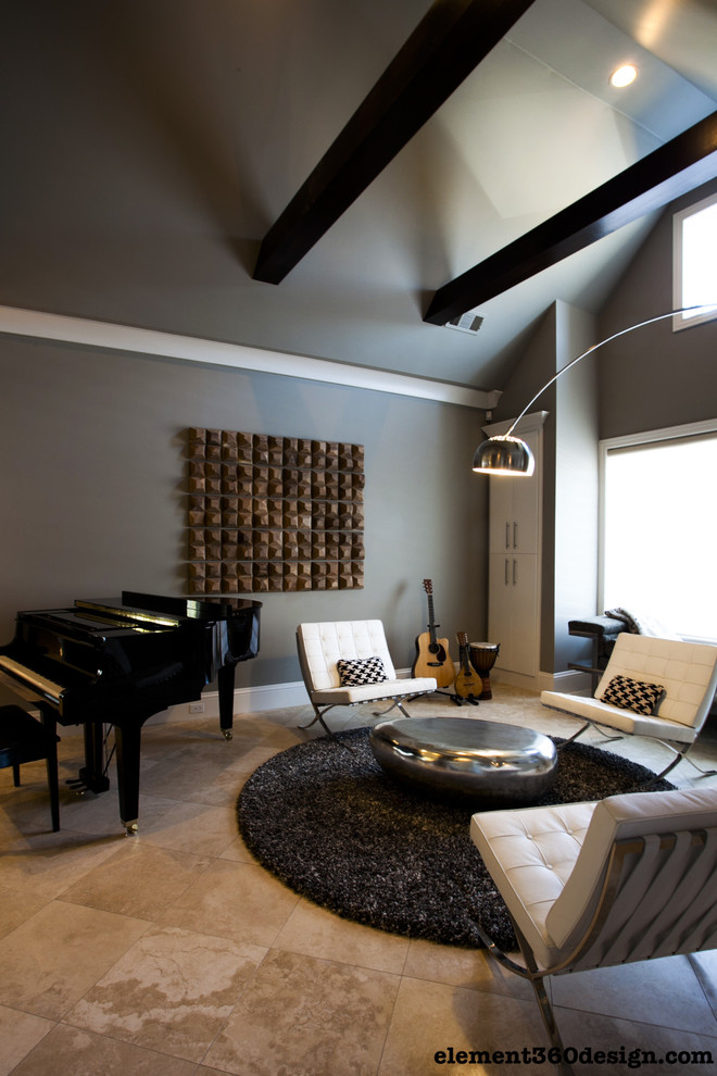 На фото: открытая гостиная комната среднего размера в стиле модернизм с музыкальной комнатой, серыми стенами, полом из травертина и бежевым полом без камина, телевизора