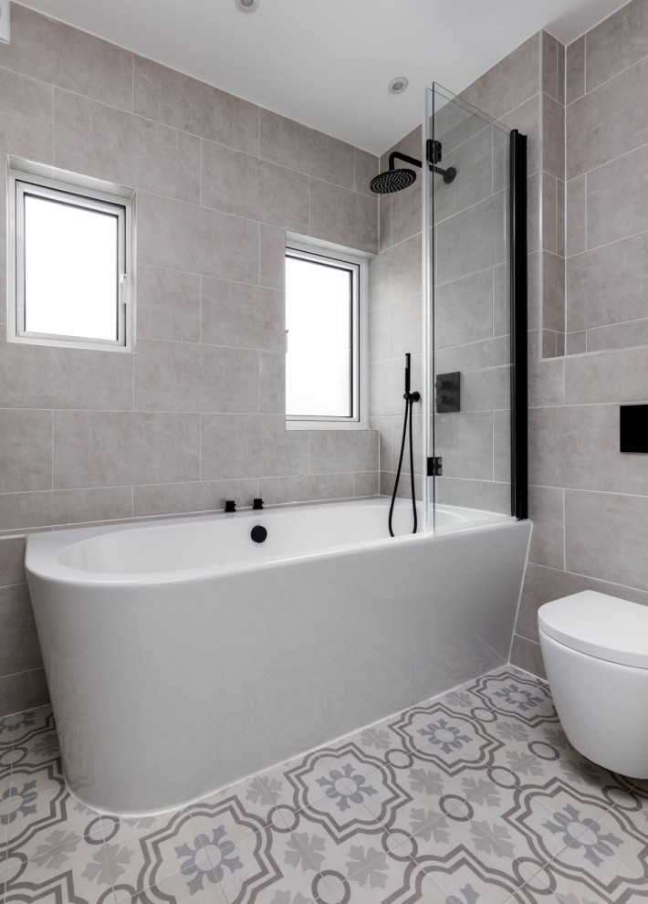 Пример оригинального дизайна: ванная комната в стиле модернизм