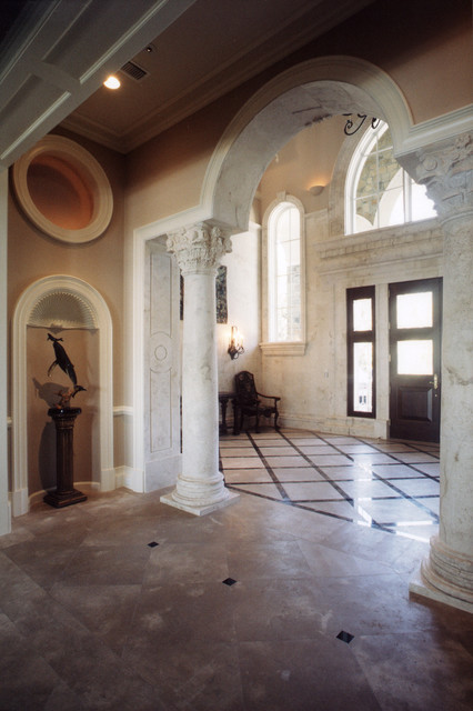 Impressive Living Room, 2 story with Fireplace klassisk-dagligstue