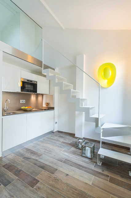 Duplex central contemporary-kitchen