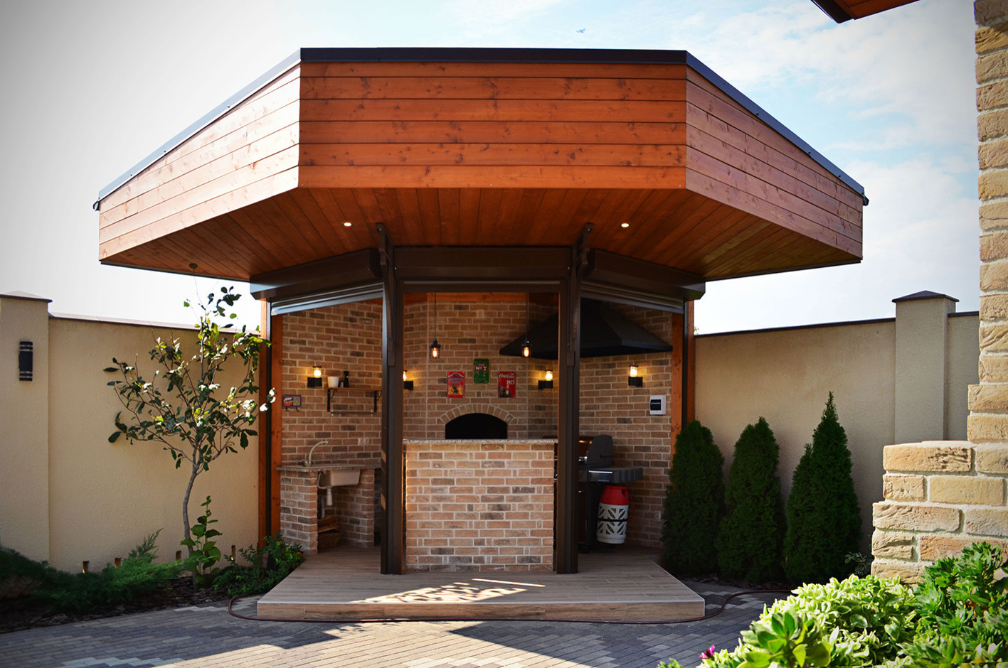 Летняя кухня с навесом