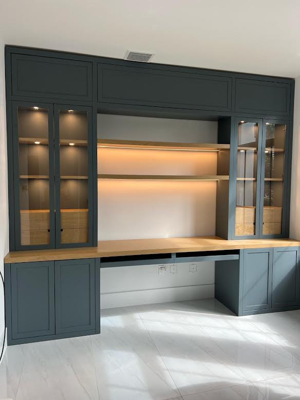 Hunter Green Home Office Built in