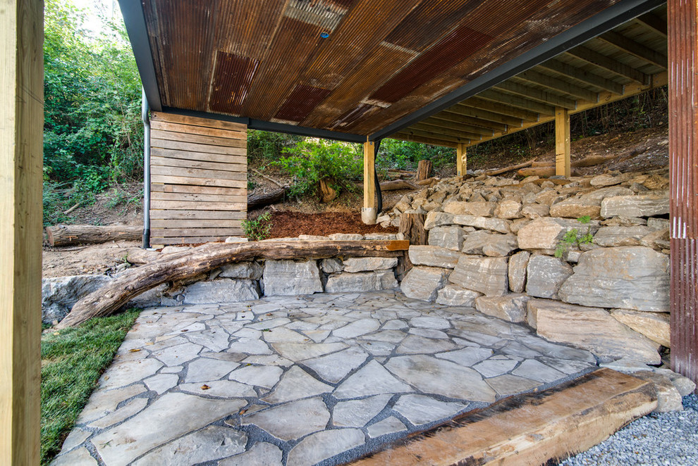 Inspiration for a shabby-chic style patio remodel in Nashville