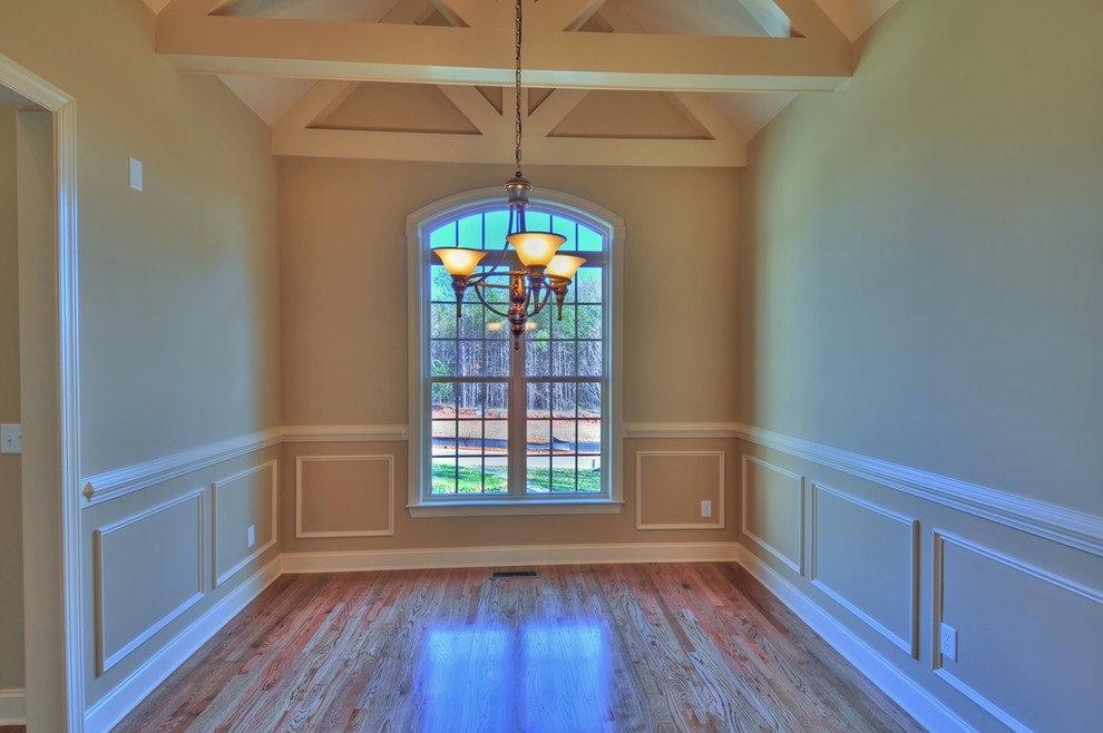 Dining room - transitional dining room idea