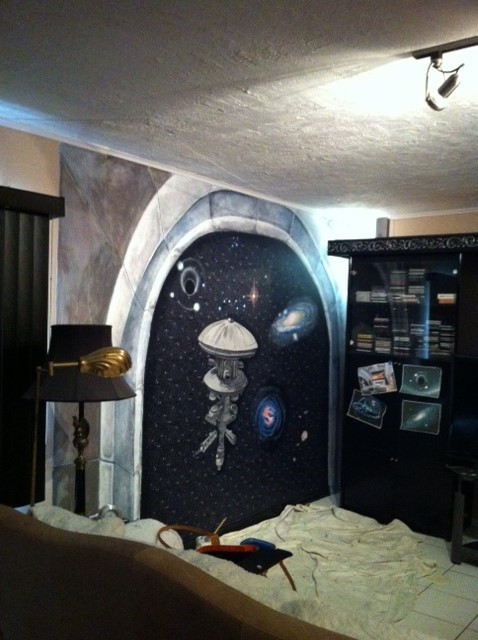 Eclectic home design photo in Miami