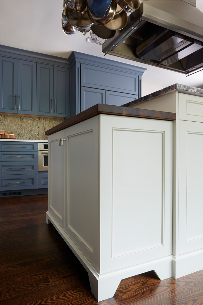 Inspiration for a transitional kitchen remodel in New York