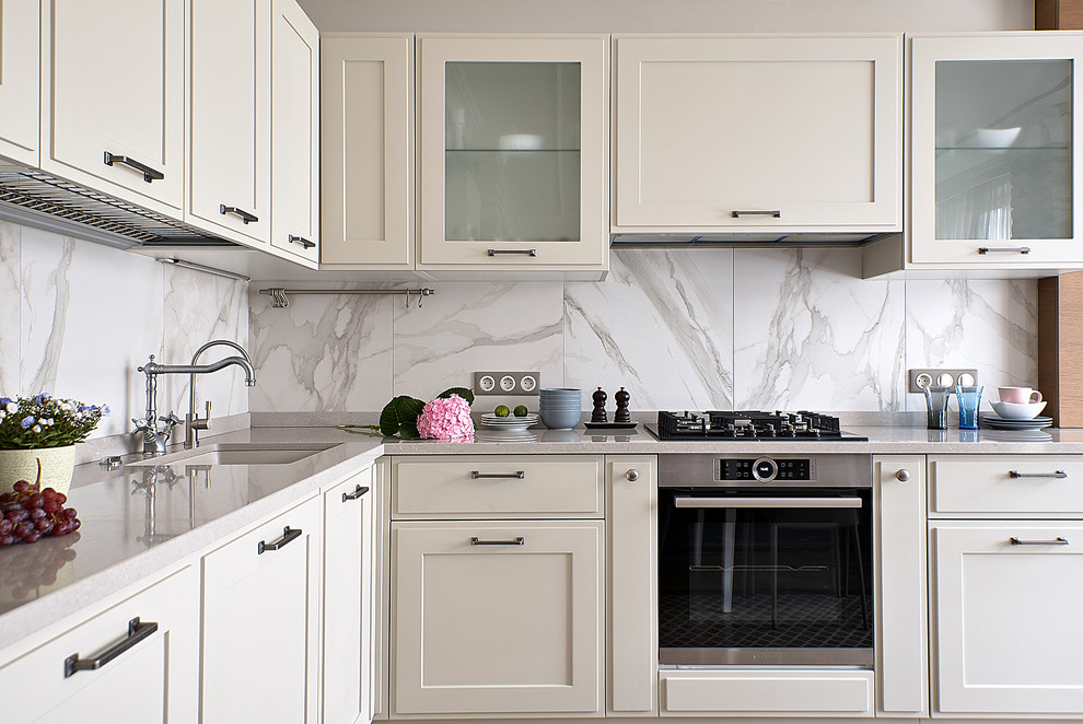 Интерьер с елочкой