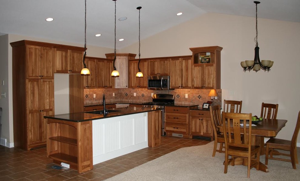 Large arts and crafts kitchen in Cedar Rapids.