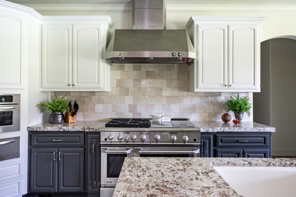 Inspiration for a transitional kitchen remodel in Sacramento