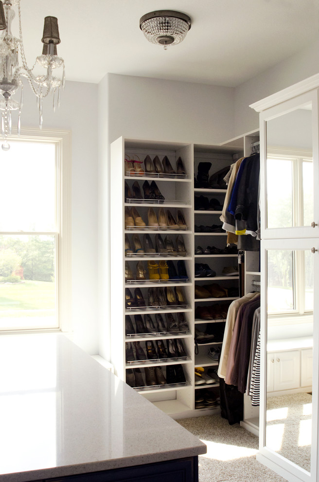 Design ideas for a traditional storage and wardrobe in Indianapolis.