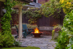 Yard of the Week: Lush Seattle Garden With a Cozy Fire Pit