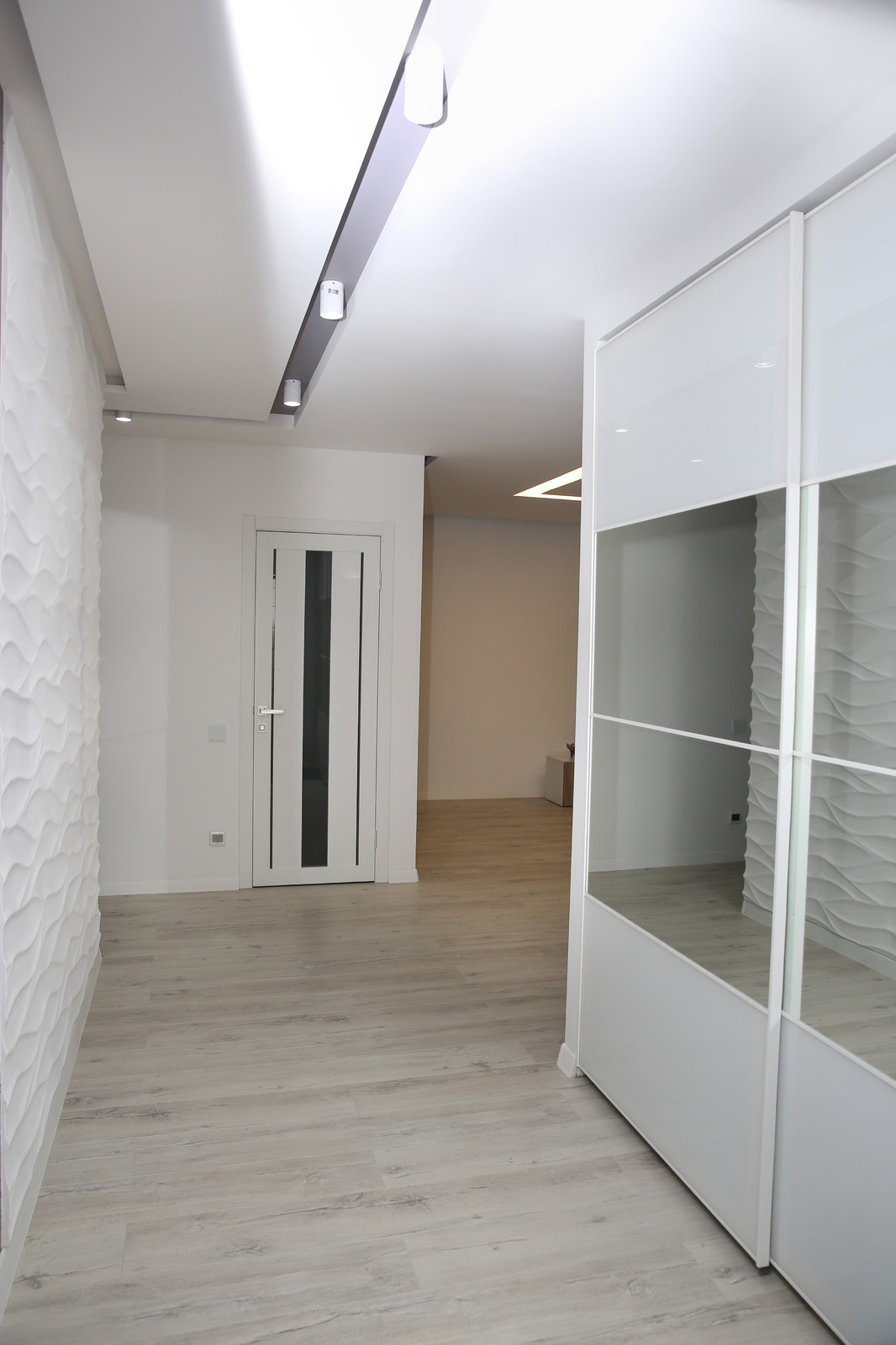 Дизайн двухкомнатной квартиры в стиле минимализм