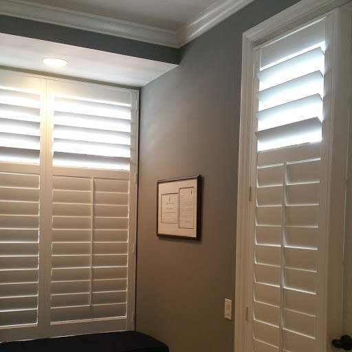 Hunter Douglas New Style Shutters
