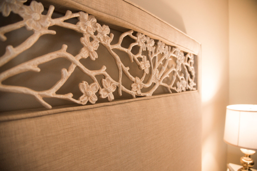Inspiration for a large transitional master bedroom remodel in Baltimore