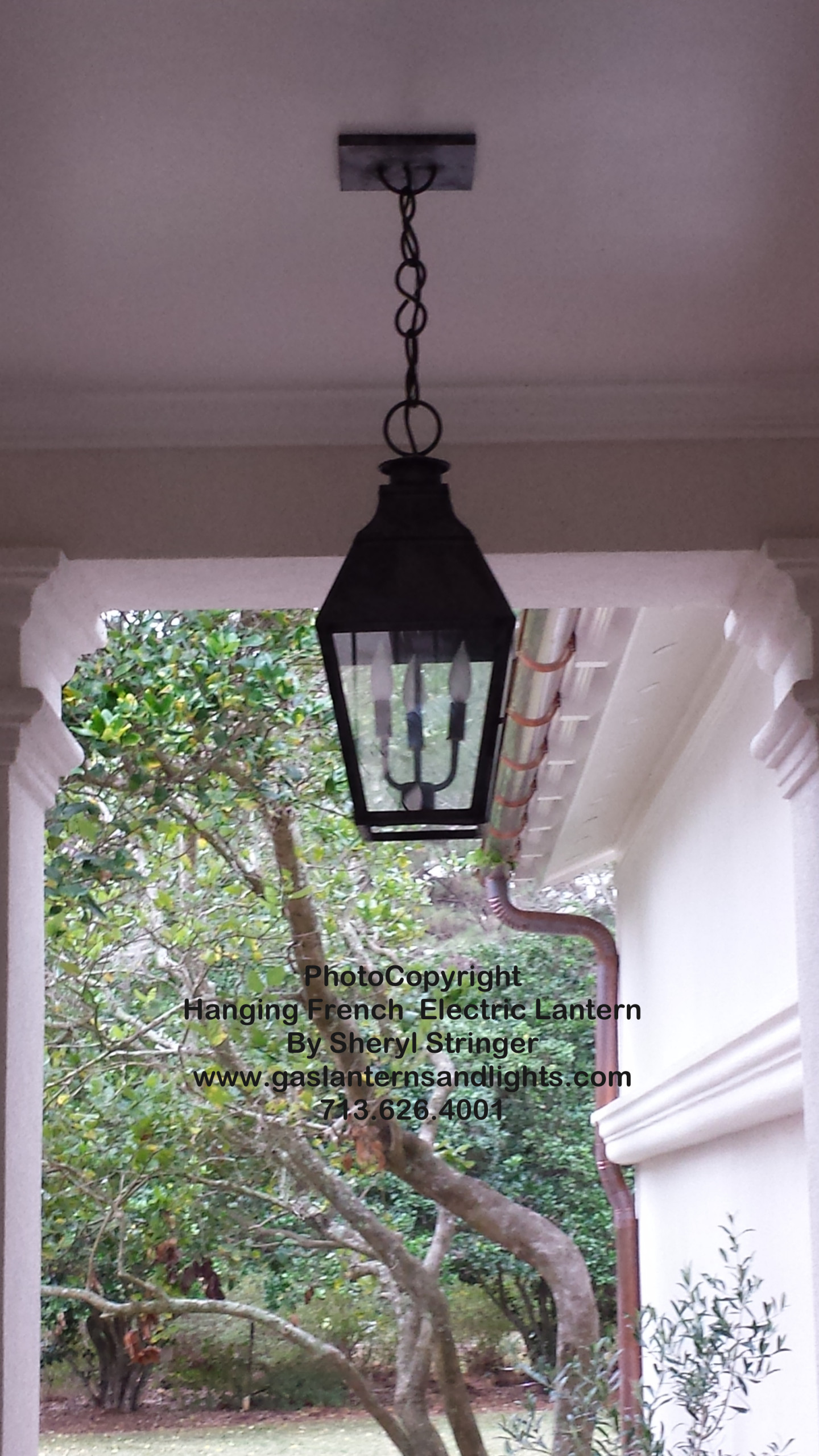 Sheryl's Electric French Style Lantern with Solid Top