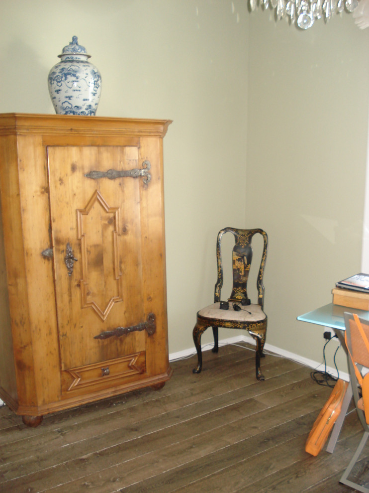 Modernes Wohnzimmer in Frankfurt am Main