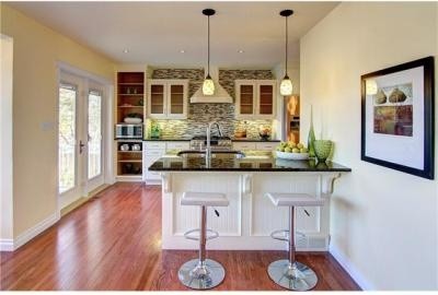Inspiration for a transitional kitchen remodel in Calgary