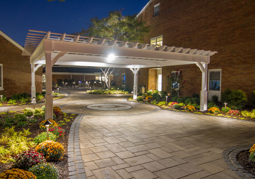 Building a Comfortable Community