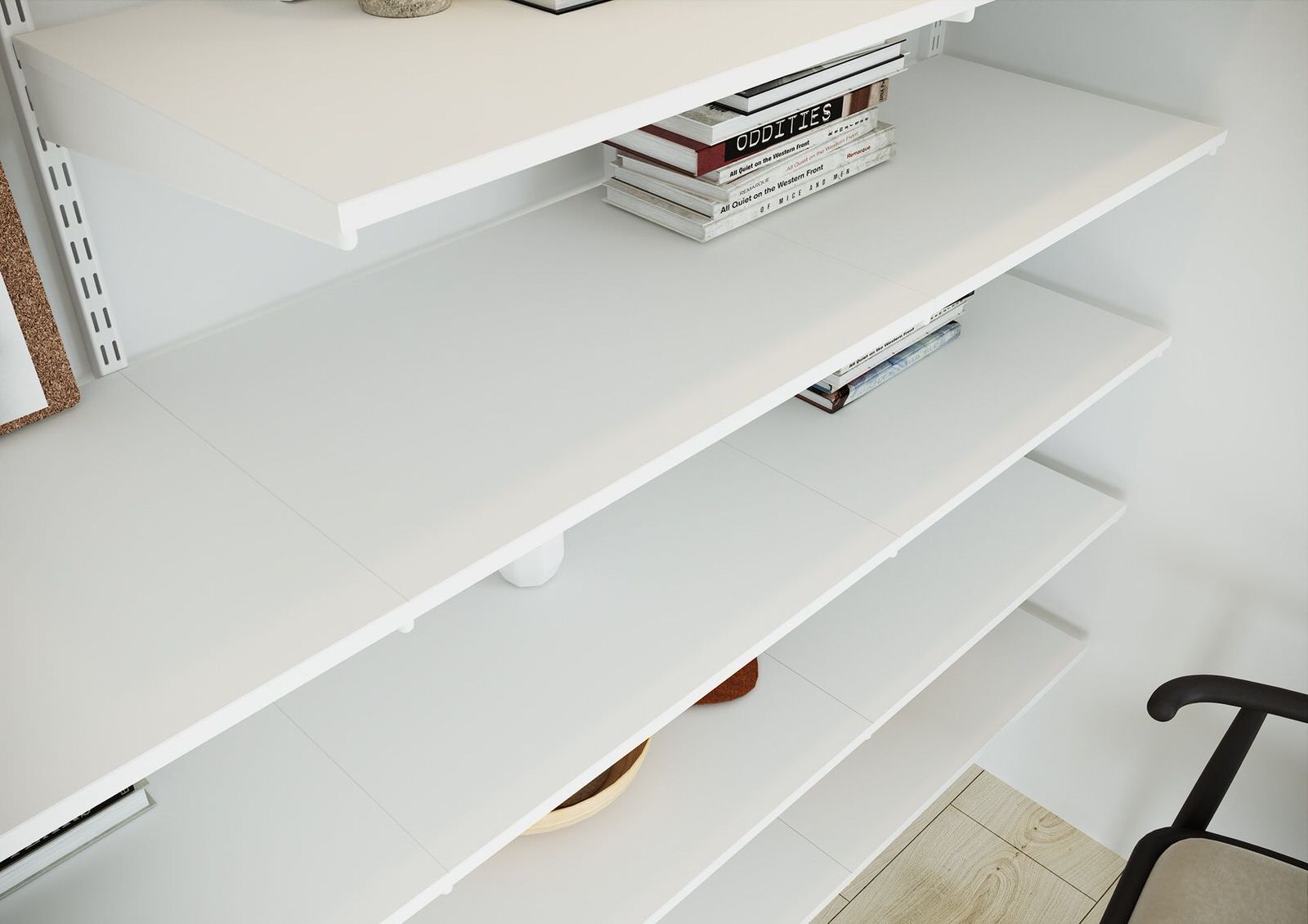 СИСТЕМА ПОЛОК В НИШЕ ПОД ЛЕСТНИЦЕЙ