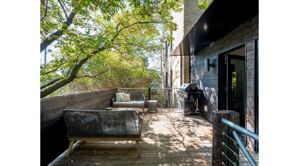 Inspiration for a rustic patio remodel in Minneapolis