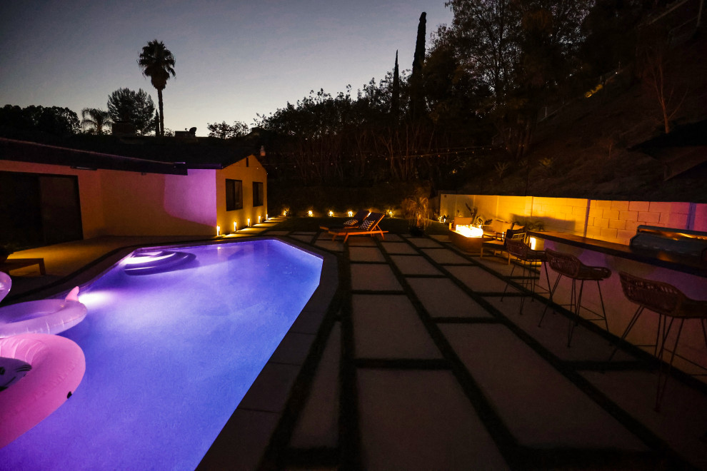 West Hills Remodel - Parthenia St