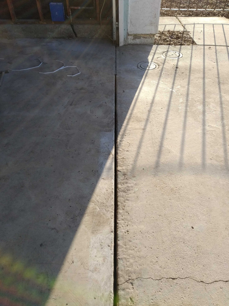 Gap between garage floor and driveway