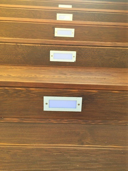 РАБОТЫ ПО МОНТАЖУ ПЛАНКЕНА И ТЕРРСАНОЙ ДОСКИ ИЗ ЛИСТВЕННИЦЫ В ДАГЕСТАНЕ.