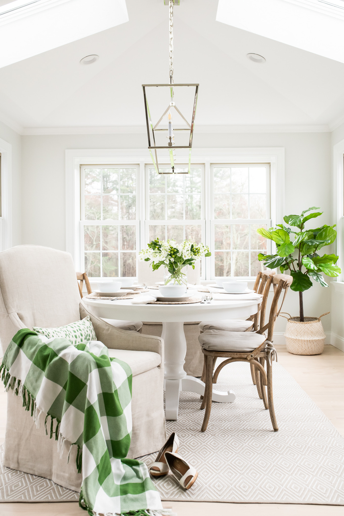 Duxbury Colonial Breakfast Room