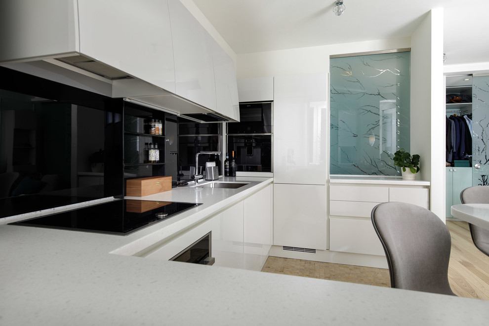 Двухкомнатная квартира на улице Большая Никитская.