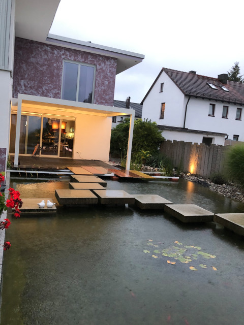 Der Blick aufs Wasser garden
