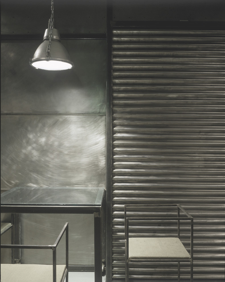 Moscow Metal Apartment