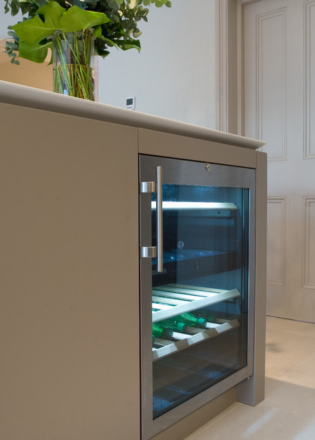 Open Plan Handleless Kitchen contemporary-koek