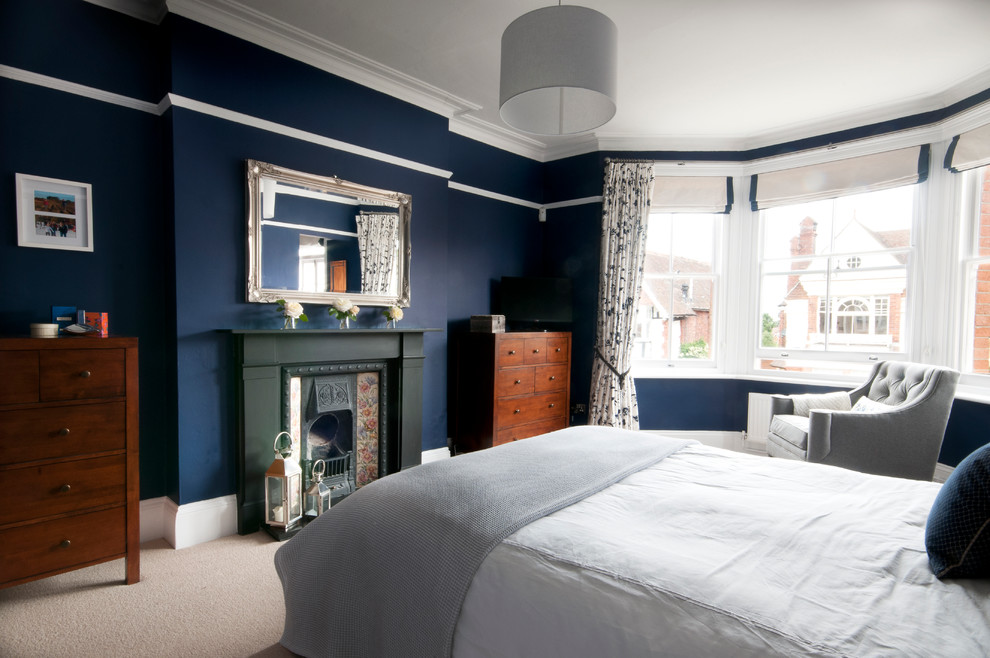 Inspiration for a mid-sized contemporary bedroom in Kent.