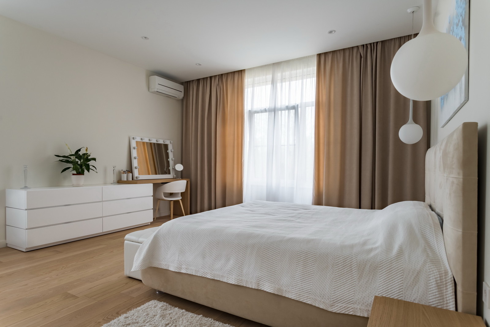 Квартира для юной девушки