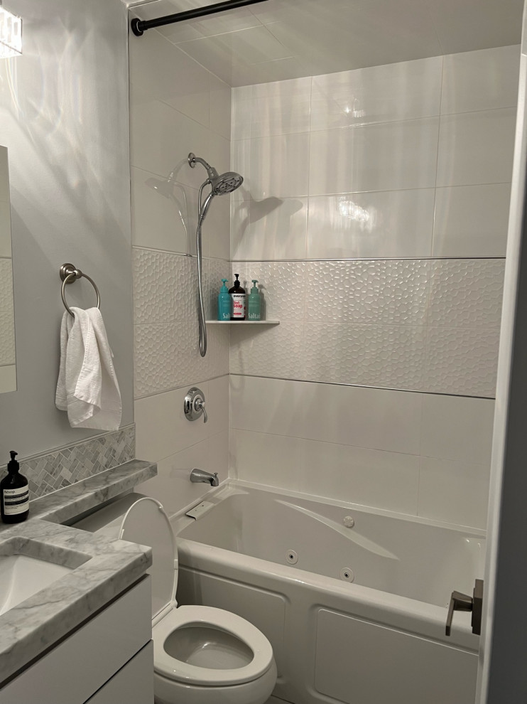 How to jazz up this bathroom?