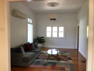 Grange (Brisbane) Traditional Queenslander Home